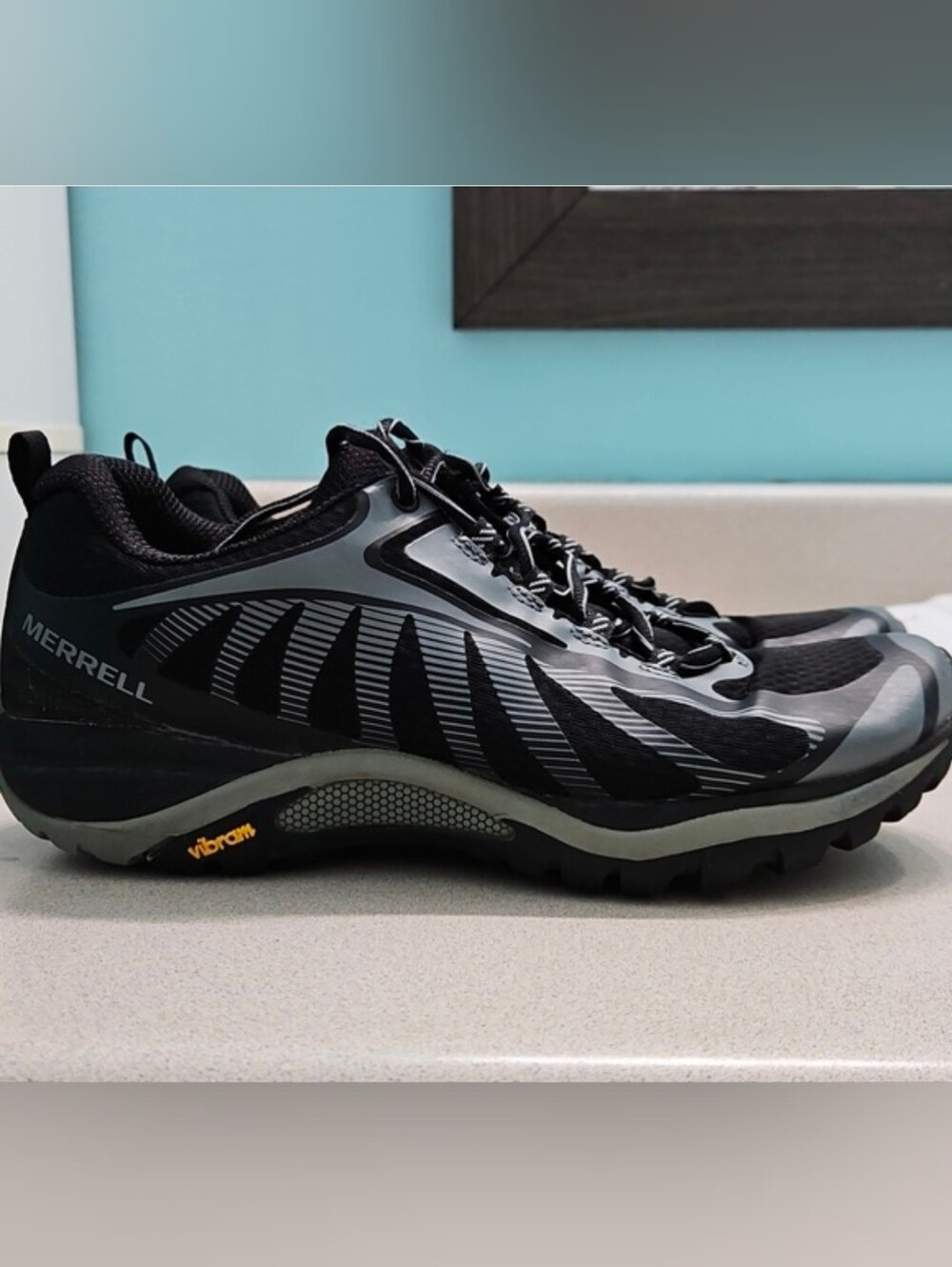 Merrell Siren Edge 3 Hiking Shoes Black/Grey - Womens Size 8